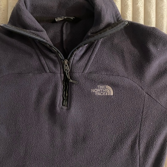 The North Face Fleece quarter zip Purple pockets small sku073 - Picture 9 of 11